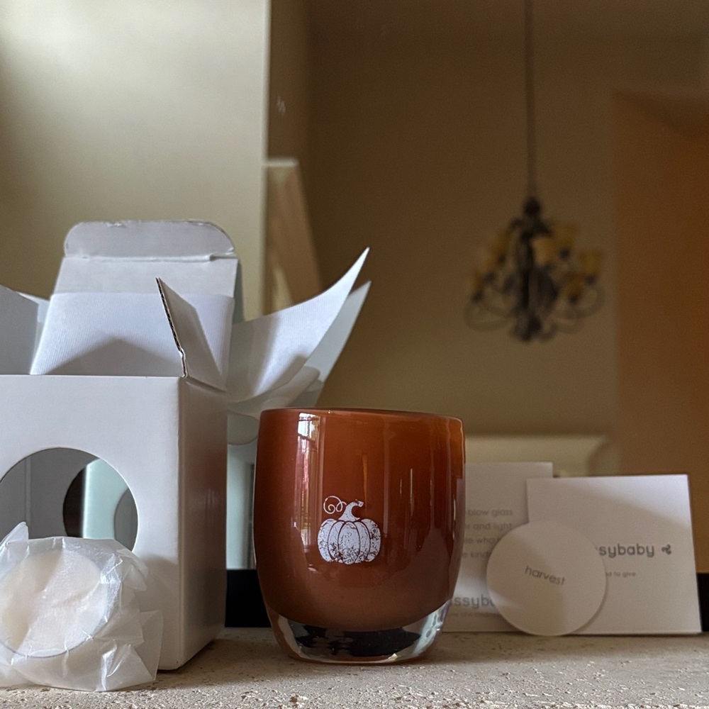 New Harvest Powdered NIB Glassybaby